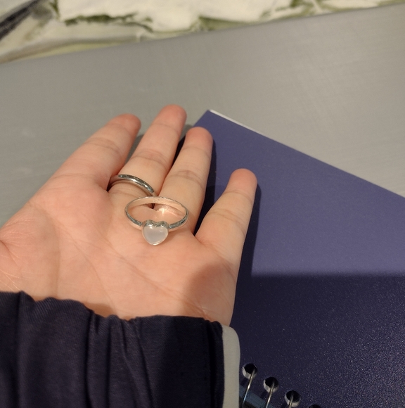 MoonStone Ring - Picture 3 of 4